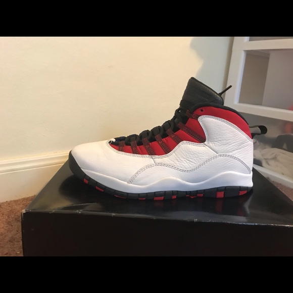 Jordan 10 Westbrook Size 11 - Picture 5 of 8